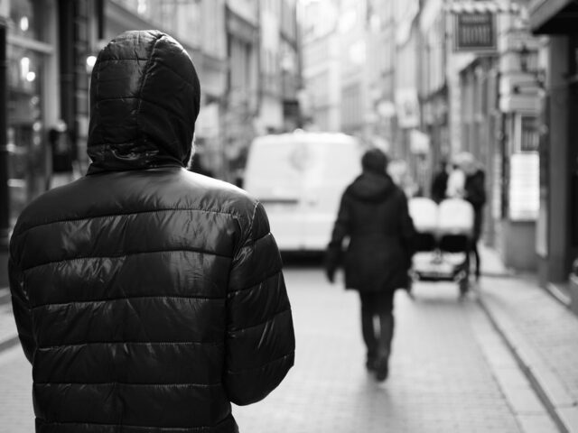 Stalking: assolto perché il fatto non sussiste e rimesso in libertà
